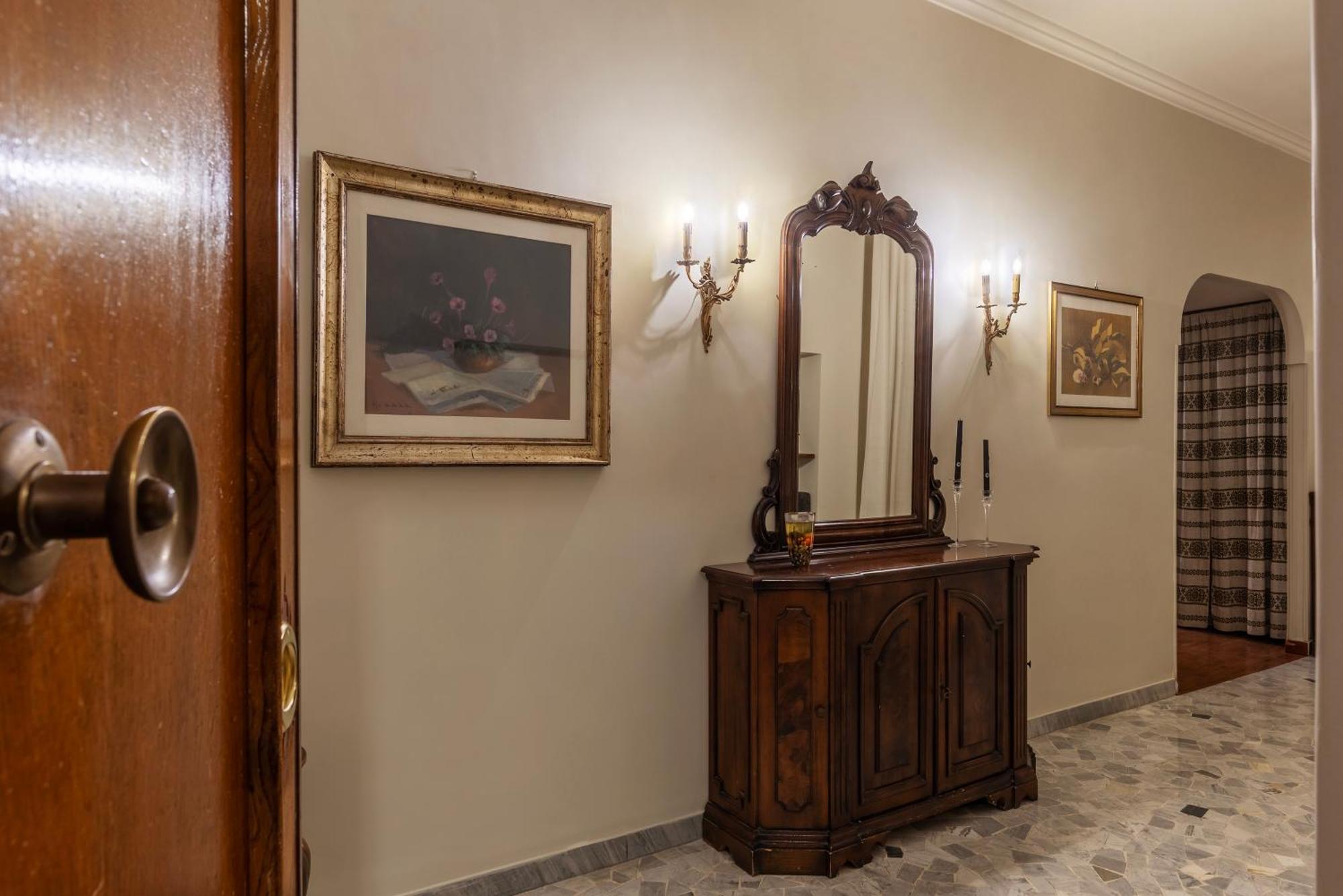 Piazza Zama Huge Apartamento Roma